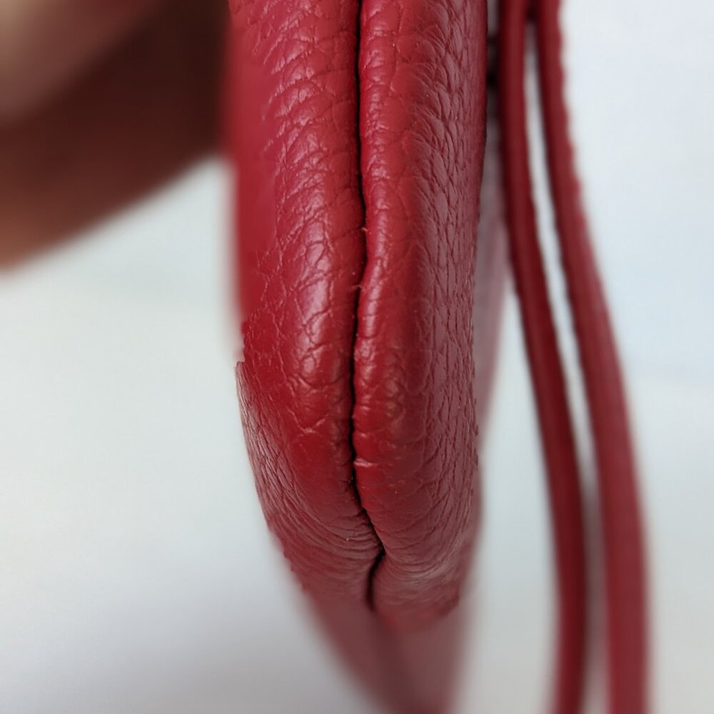 LODIS Red Pebbled Leather Wristlet Wallet Credit Card Stacker Gold Hardware 5x8 - Picture 11 of 16